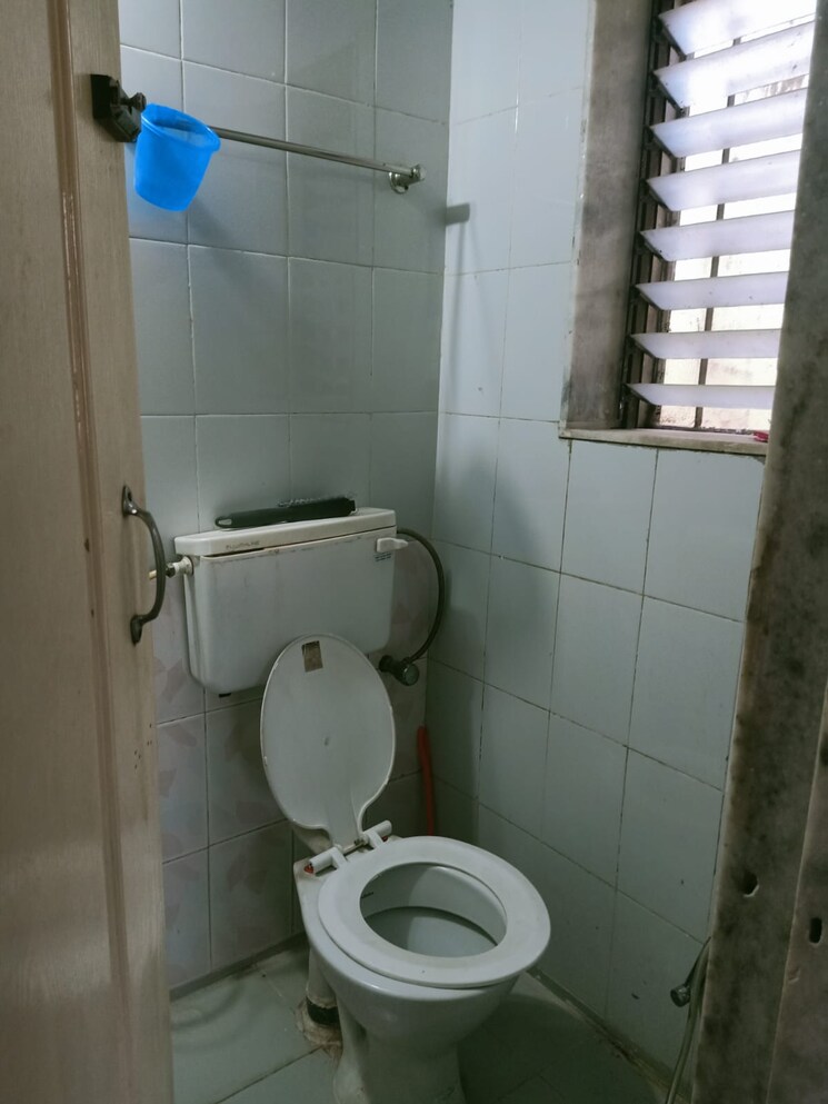 Bathroom, satellite-garden 2 Bedroom 700 Sq.Ft. Apartment In Goregaon East Mumbai 8457059