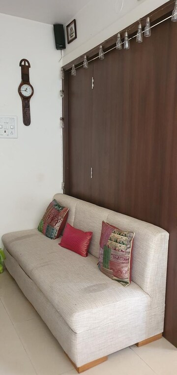 Bedroom in 3.5 BHK Penthouse at Sam Society, Naupada – for Sale