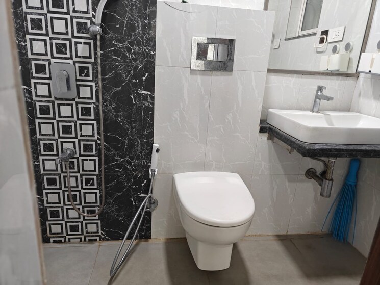 Bathroom, omkar-ananta 2 Bedroom 753 Sq.Ft. Apartment In Goregaon East Mumbai 8457184