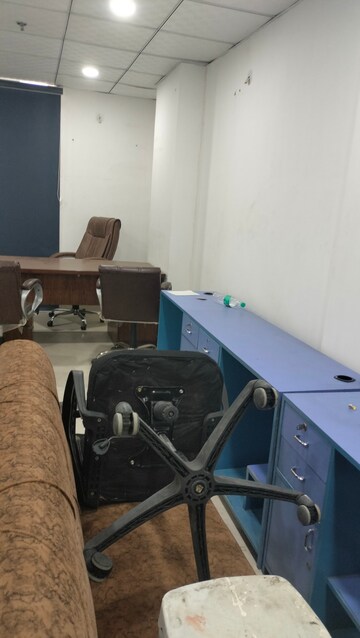 Building Lobby in  Office Space at Vipul Plaza Faridabad, Sector 81 – for Sale