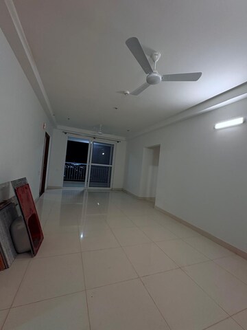 Room in 3 BHK Apartment at Brigade Cornerstone Utopia, Varthur – for Rent