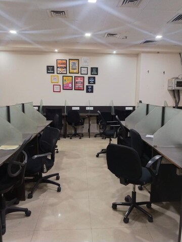  Office Space For Rent in Salt Lake Sector V