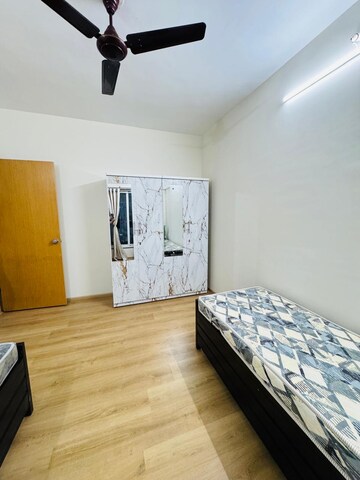 Room in  Pg at Andheri East – for Rent