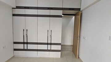 Bedroom in 3 BHK Apartment at L&T Emerald Isle, Powai – for Rent