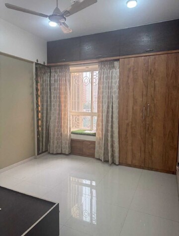 Room in 3 BHK Apartment at Nyati Evara 2, Undri – for Rent