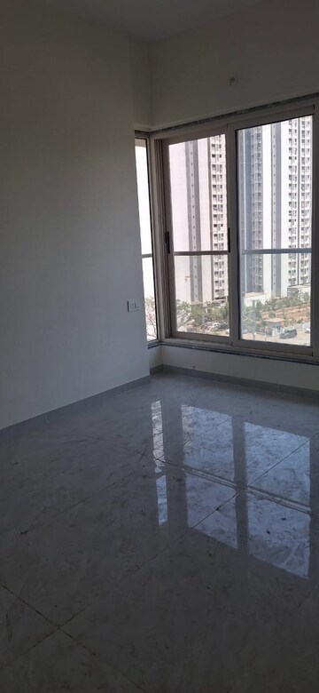2 BHK Apartment For Rent in Bharat Arize, Goregaon West