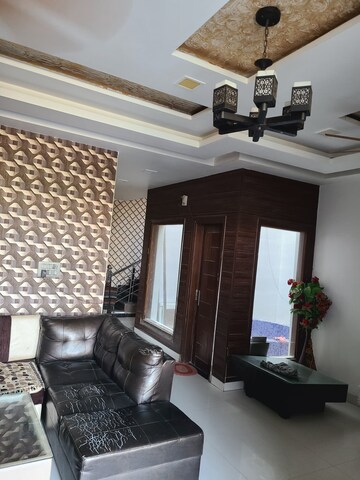 Building Lobby in 4 BHK Villa at Sector 91 – for Sale