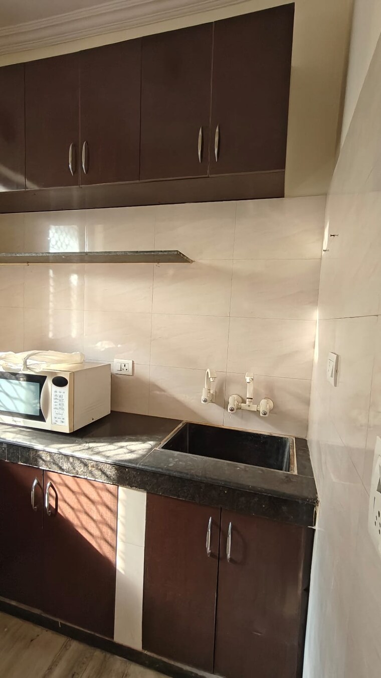 Exterior View, rwa-apartments-sector-47 3 Bedroom 112 Sq.Mt. Independent House In Sector 47 Noida 8457449