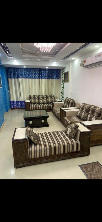 Master Bedroom in 3 BHK Apartment at Maya Garden City, Lohgarh – for Rent