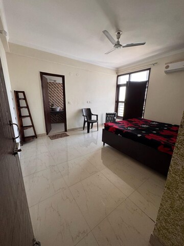 Bedroom in 3 BHK Apartment at Kharar Road – for Rent