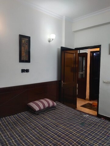Bedroom in 2 BHK Apartment at Mahagun Maestro, Sector 50 – for Rent