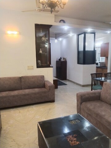Master Bedroom in 2 BHK Apartment at Mahagun Maestro, Sector 50 – for Rent