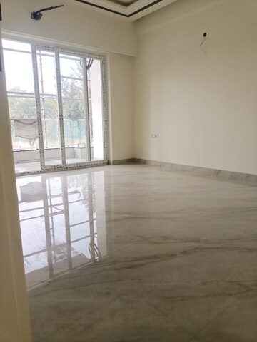 Master Bedroom in 4 BHK Builder Floor at Sector 84 – for Sale