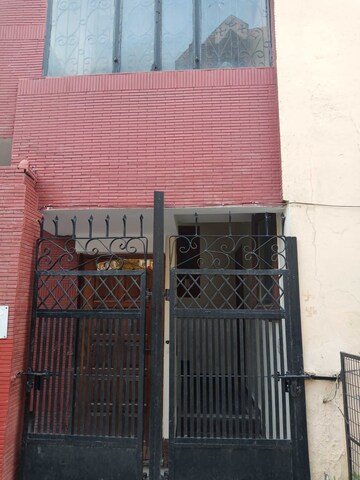 1 BHK Builder Floor – Exterior View View at Preet Vihar - for Rent