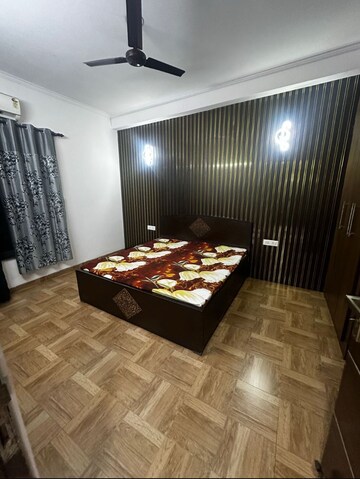 Bedroom in 3 BHK Builder Floor at Sector 28 – for Sale