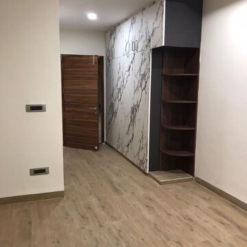 Living Room in 3 BHK Builder Floor at Sector 46 – for Rent