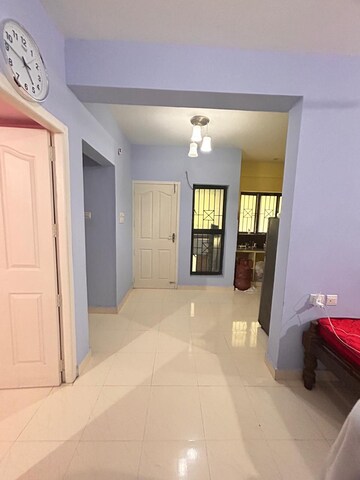 Room in 2 BHK Apartment at Olary – for Sale