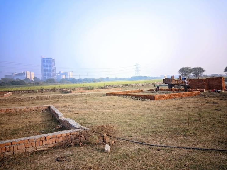 Exterior View, sector 168  320 Sq.Yd. Plot In Sector 168 Noida 8457822