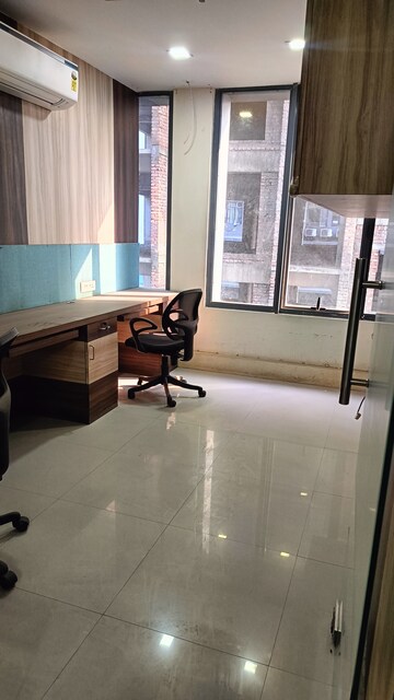  Office Space For Rent in Salt Lake Sector V