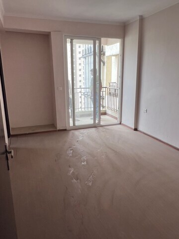 3 BHK Apartment For Sale in Amrapali Golf Homes, Sector 4, Greater Noida