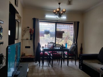 Swimming Pool in 2 BHK Apartment at Green View CHS Goregaon, Goregaon East – for Rent
