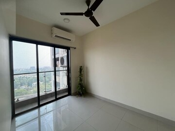 2 BHK Apartment For Rent in Hubtown Hillcrest, Andheri East