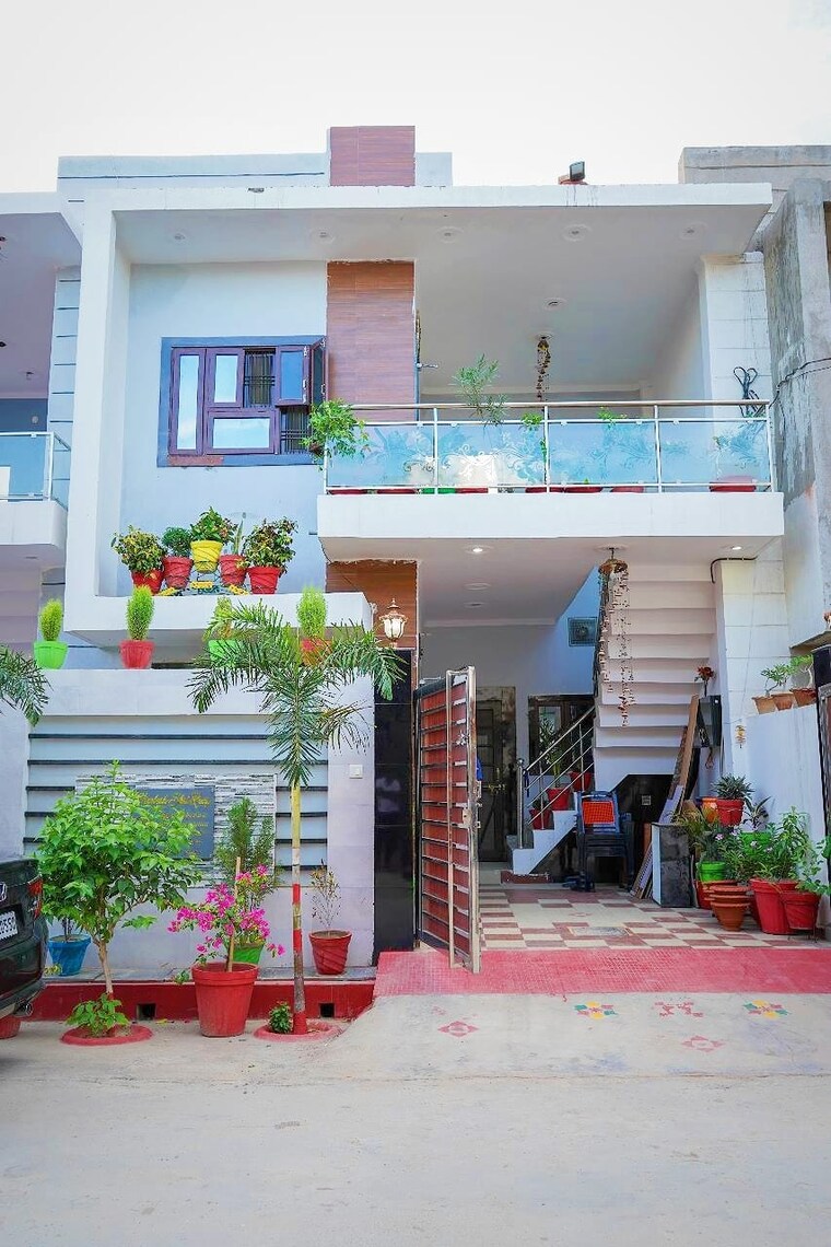 Living Room, gomti nagar 3 Bedroom 1680 Sq.Ft. Independent House In Gomti Nagar Lucknow 8458040