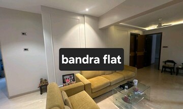 Living Room in 3 BHK Apartment at Bandra West – for Rent