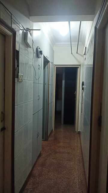 Furnished Amenities in 2 BHK Apartment at Shiv Bhagtani Manor 3B CHS, Chandivali – for Rent