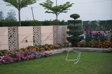 Kitchen in 3 BHK Villa at Sultanpur Road – for Sale