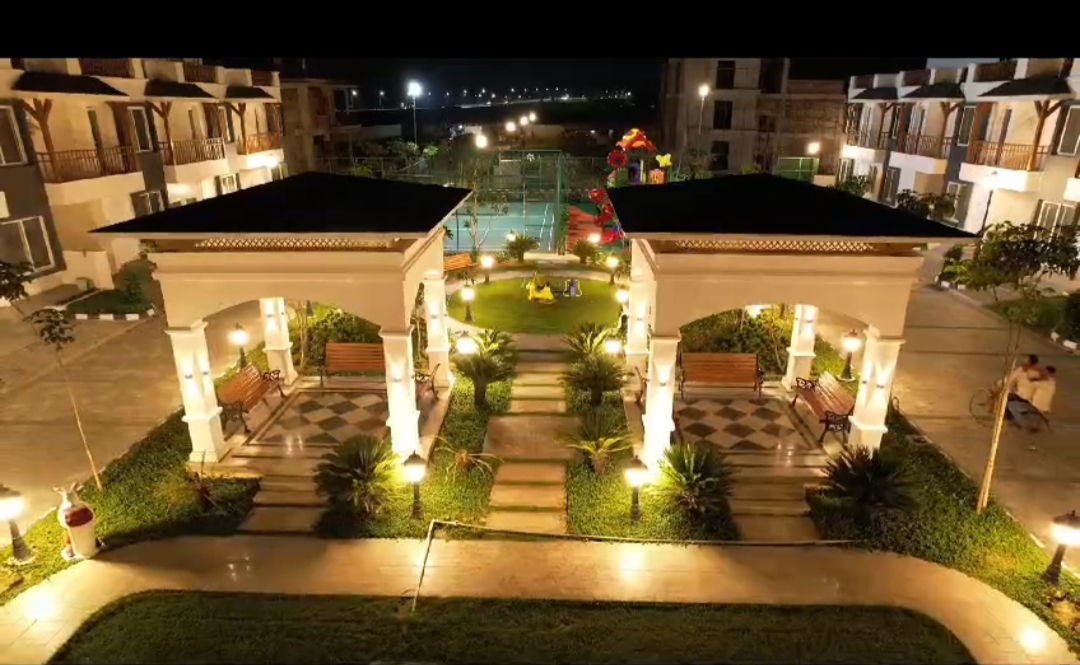 3 BHK + Pooja Room,Servant Room,Study Room,Extra Room Villa For Sale in Sultanpur Road