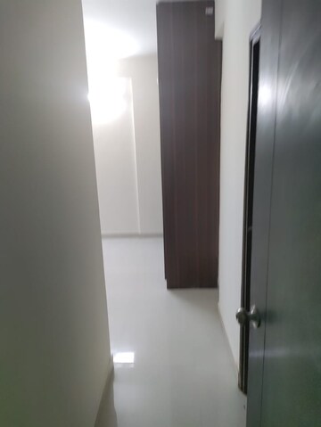 Furnished Amenities in 2 BHK Apartment at Signature Global Orchard Avenue, Sector 93 – for Rent