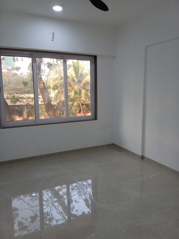 Master Bedroom in 2 BHK Apartment at Goregaon West – for Rent