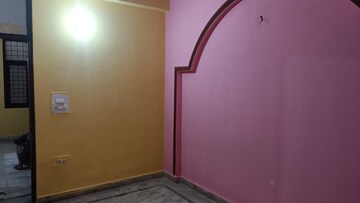 Living Room in 1 BHK Builder Floor at Vaishali Sector 2 – for Rent