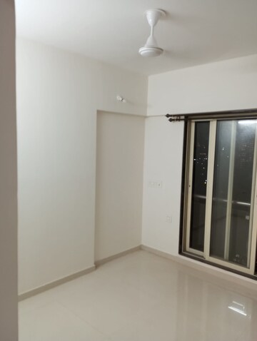 2 BHK Apartment For Rent in Sahajanand Athena, Goregaon West