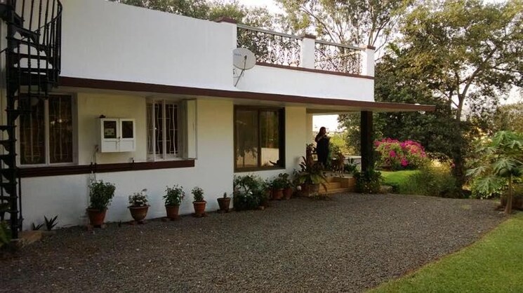 Living Room, mantra-sky-homes 4 Bedroom 1874 Sq.Ft. Apartment In Magarpatta City Pune 8458319