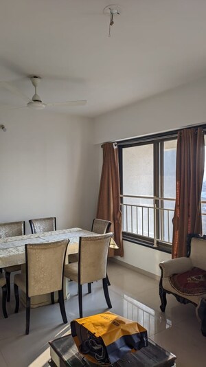 Master Bedroom in 5 BHK Apartment at Kumar Parc Residences, Hadapsar – for Sale