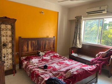 Bedroom in 3.5 BHK Apartment at Clover Heights, Wanowrie – for Rent