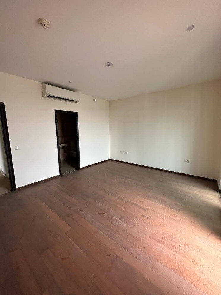 Master Bedroom, godrej-meridien 3 Bedroom 2002 Sq.Ft. Apartment In Sector 106 Gurgaon 8458523