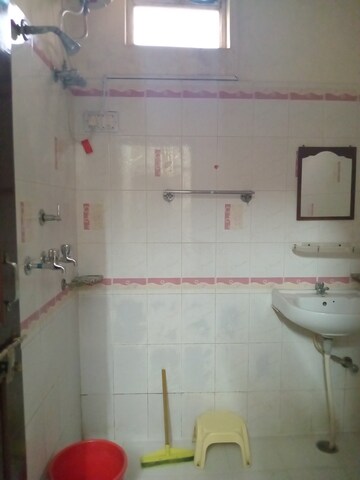Attached Bathroom in 1 RK Apartment at Vaishali Nagar – for Rent