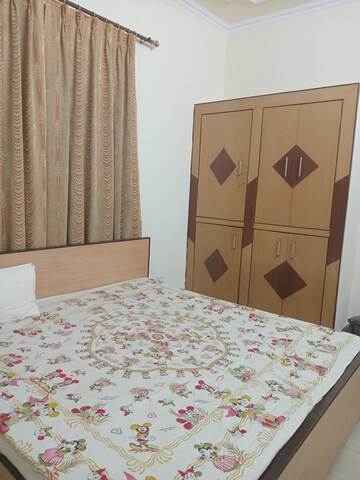 Room in 1 RK Apartment at Vaishali Nagar – for Rent