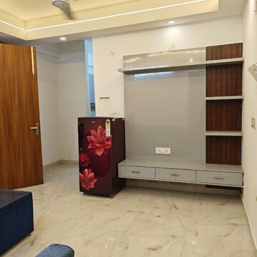 Master Bedroom in 1 BHK Builder Floor at Chattarpur – for Rent