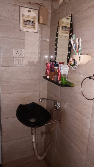 Bathroom in 1 BHK Apartment at NG Suncity, Kandivali East – for Sale