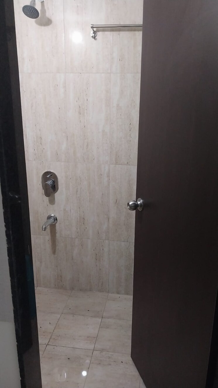Bathroom, kolte-patil-life-republic 2 Bedroom 800 Sq.Ft. Apartment In Hinjewadi Pune 8458600