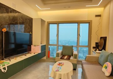 Master Bedroom in 3 BHK Apartment at Hiranandani Gardens, Powai – for Rent