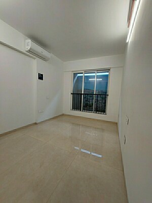 Master Bedroom in 3 BHK Apartment at Dosti Greenscape, Hadapsar – for Sale
