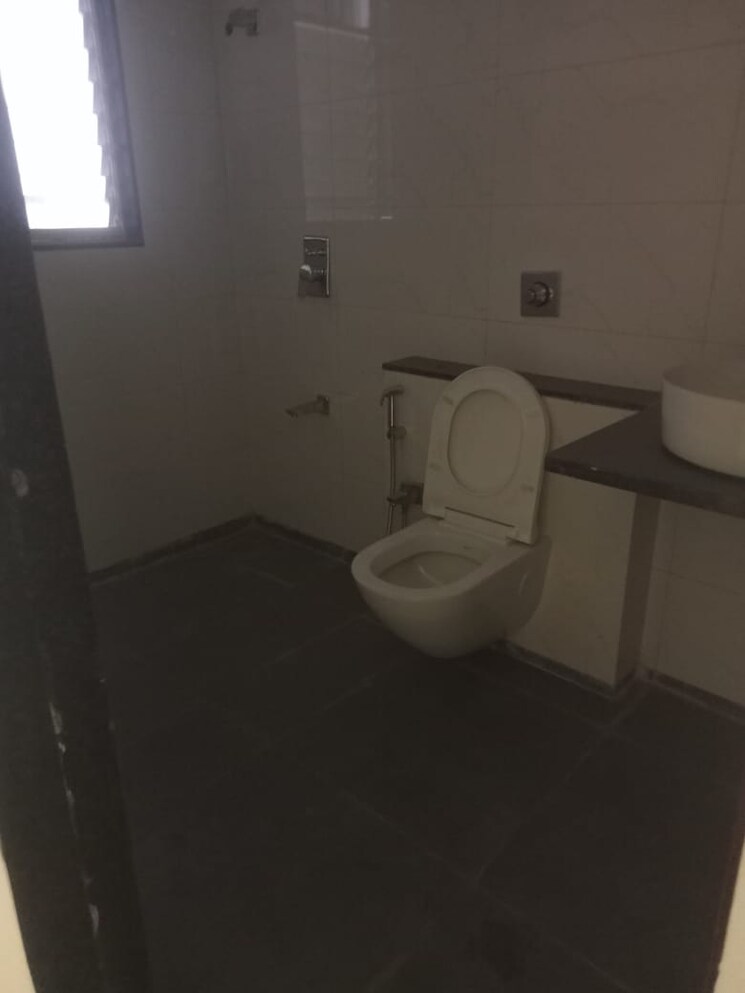 Bathroom, rrb-satra-harmony 2 Bedroom 738 Sq.Ft. Apartment In Chembur Mumbai 8458716