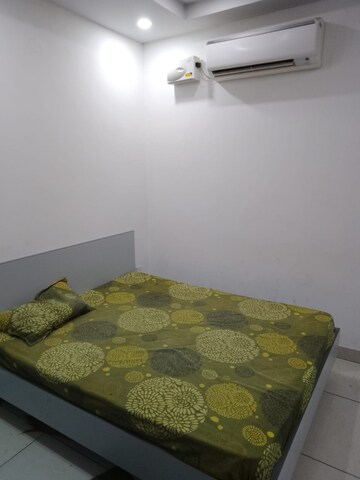 Bedroom in Studio Apartment at Paradigm Business Hermitage Park, Dhakoli Village – for Rent