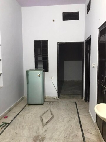 Bathroom in 2 BHK Builder Floor at Vidhyadhar Nagar – for Rent