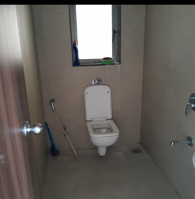 Bathroom, runwal-eirene 1 Bedroom 453 Sq.Ft. Apartment In Balkum Pada Thane 8458748
